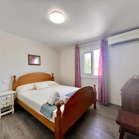 Montemar Con Piscina Privada