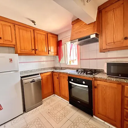 Montemar Con Piscina Privada